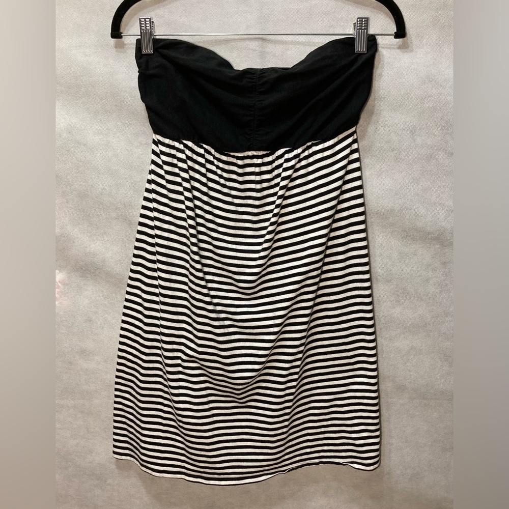 NWOT Express Black White Striped Strapless Mini Summer Dress